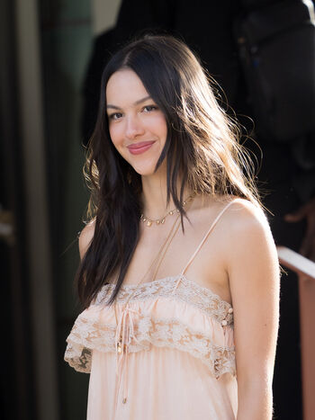 Full leaked Olivia rodrigo  page private onlyfans photo