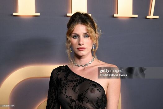 Full leaked Olivia rouyre private onlyfans photo