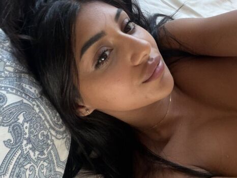 Full leaked Oliviafairy private onlyfans photo