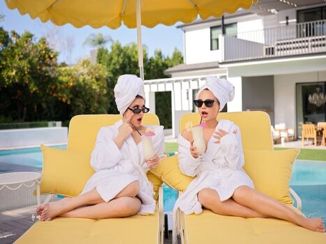 Full leaked Olivialopes private onlyfans photo