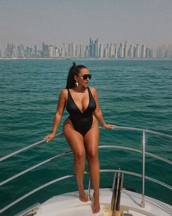 Full leaked Omalka jay private onlyfans photo