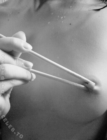 Full leaked Omletik private onlyfans photo