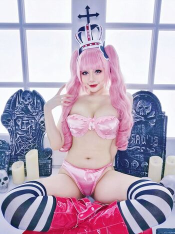 Full leaked One piece page private onlyfans photo