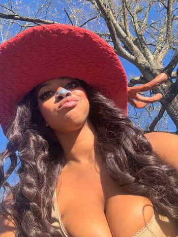 Full leaked One piece page private onlyfans photo