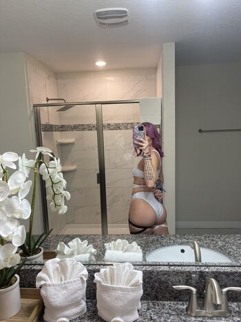 Full leaked Onevegetabletwo private onlyfans photo