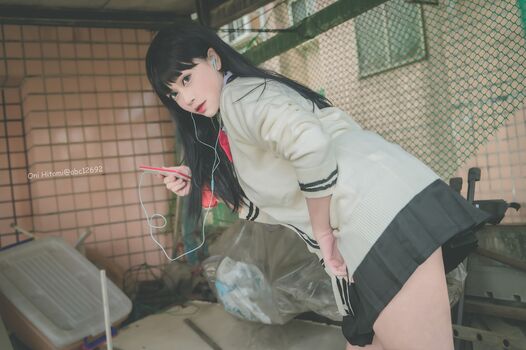 Oni Hitomi