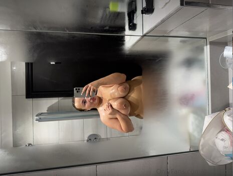 Full leaked Onlybeckie page private onlyfans photo