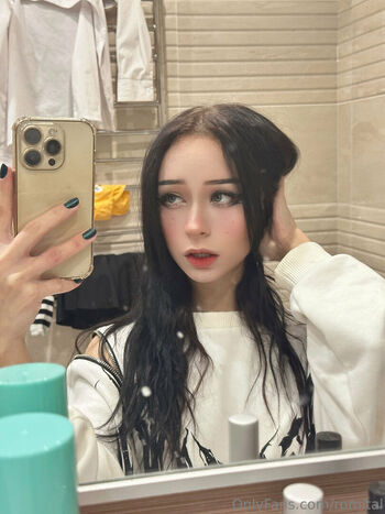 Full leaked Onlyromituly page private onlyfans photo