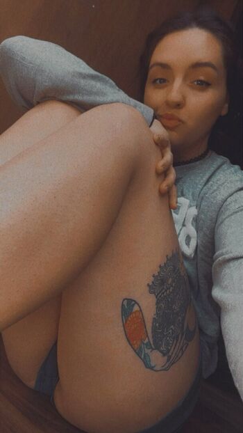 Full leaked Oohkarlalala private onlyfans photo