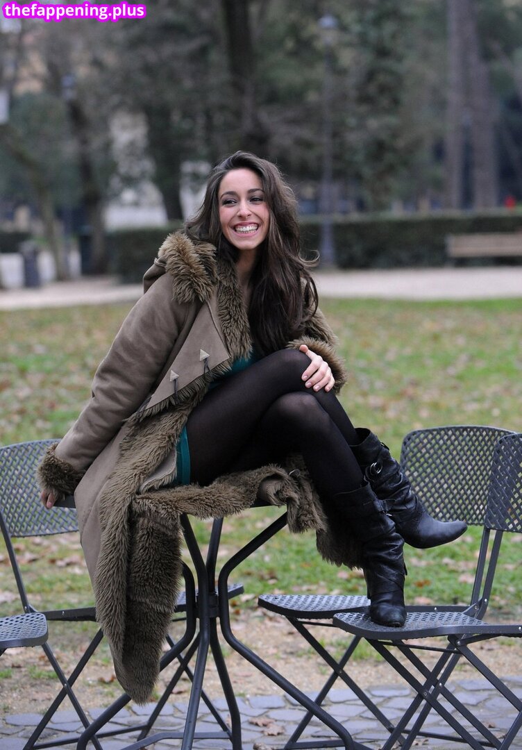 Oona Chaplin / OonaCC / https: / oona.chaplin 누드 OnlyFans 사진 #69