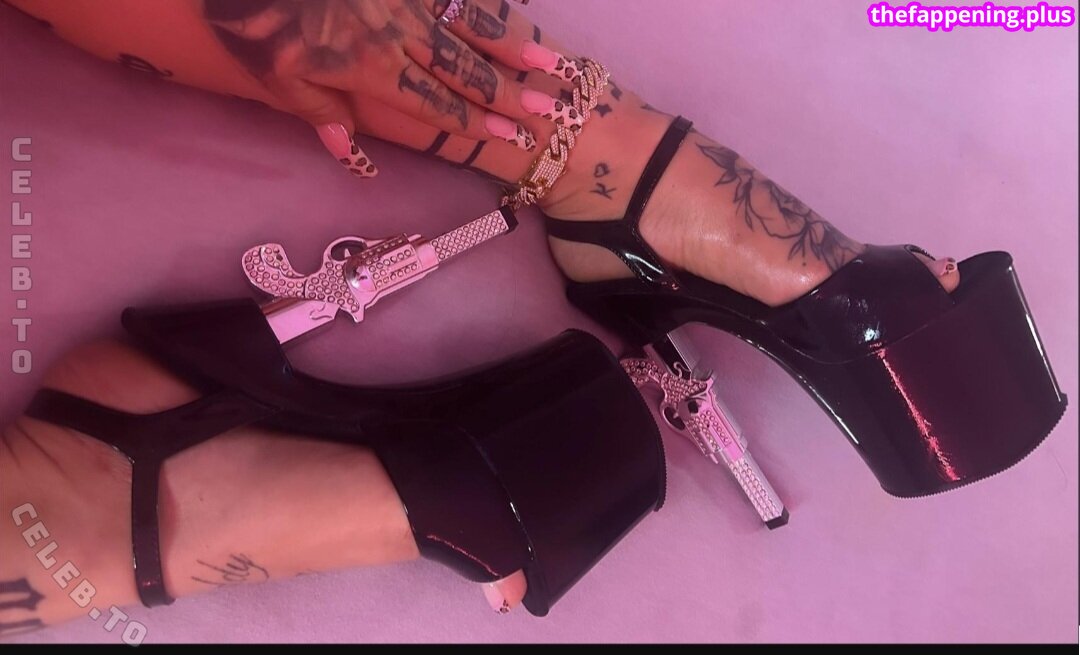 ML040 / Ml_offiziell / Oops! We ran into some problems. / https: / juuuicyml / melinacurves / melinacurves_official / mlyoffiziell / mlys_links / mlysecret Nahá OnlyFans fotografie #197