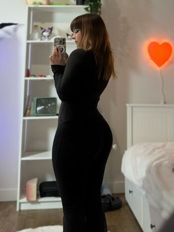 Full leaked Orphicgf private onlyfans photo