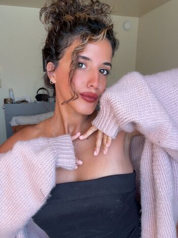 Full leaked Oshi az private onlyfans photo