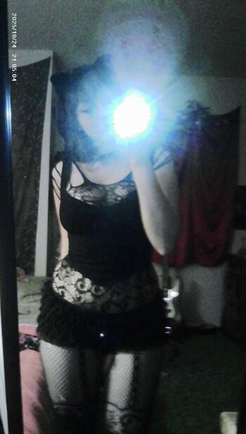 Full leaked Liz ididathang/ private onlyfans photo