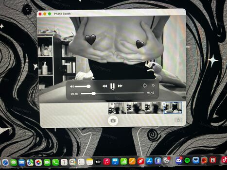 Full leaked Otternities private onlyfans photo