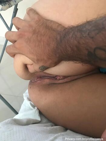 Full leaked Oxeya private onlyfans photo