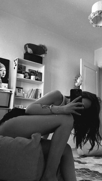 Full leaked Oz basak private onlyfans photo