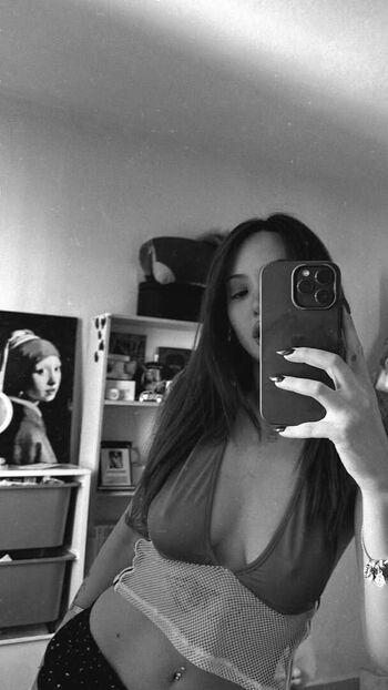 Full leaked Oz basak private onlyfans photo