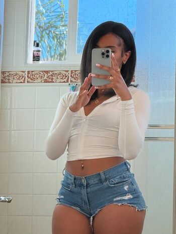 Full leaked P la shae page private onlyfans photo