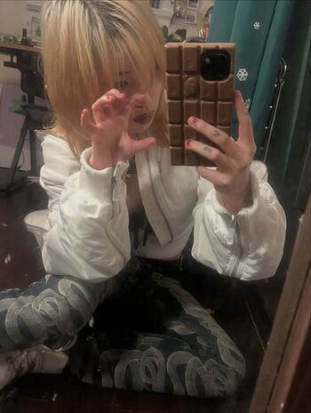 Full leaked Prvert oggyuan yuyu private onlyfans photo