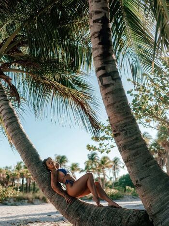 Paige Vanzant