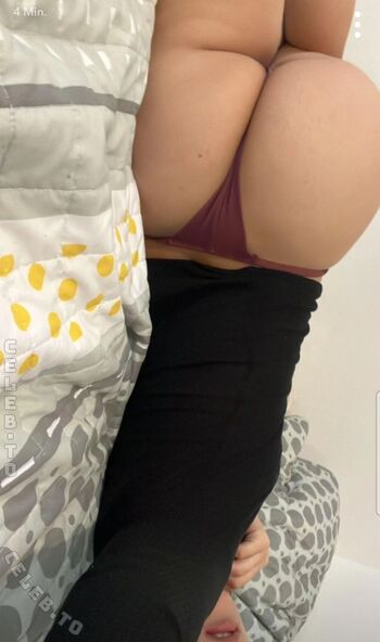 Full leaked Paigeaily private onlyfans photo