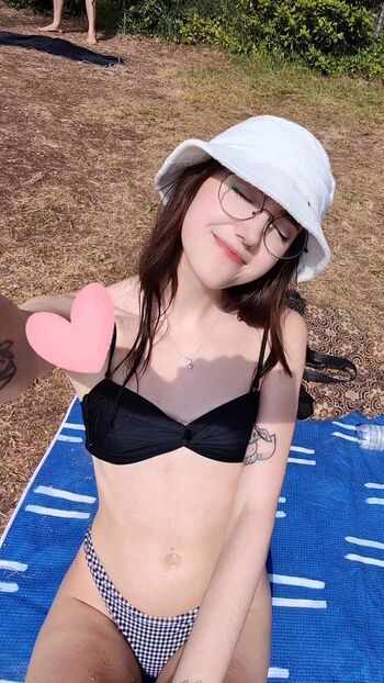 Full leaked Paisley private onlyfans photo