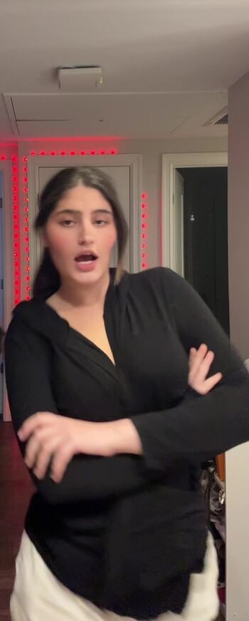 Full leaked Pakistanikira private onlyfans photo