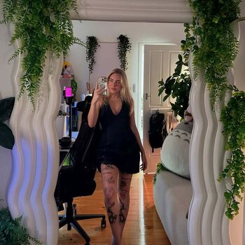 Full leaked Paladinamber private onlyfans photo