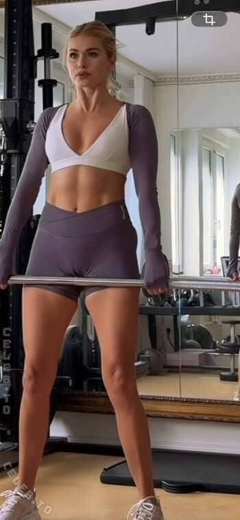 Full leaked Pamela reif private onlyfans photo