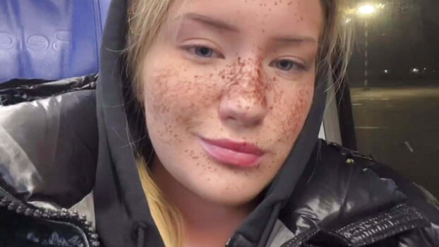 Full leaked Pandafluff private onlyfans photo