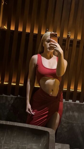 Full leaked Paolacxs private onlyfans photo