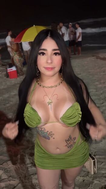 Full leaked Paraisodaboemia private onlyfans photo