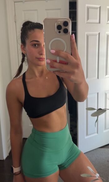 Full leaked Pardiss carello page private onlyfans photo