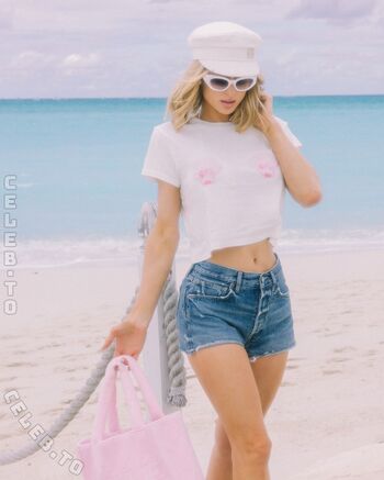 Full leaked Paris hilton page private onlyfans photo