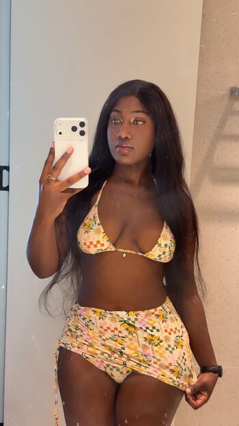 Full leaked Paris senpai private onlyfans photo