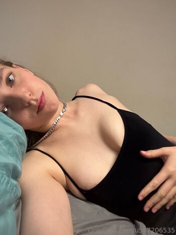 Full leaked Parkerblythe private onlyfans photo