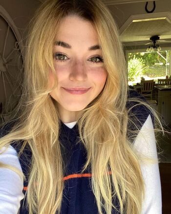 Full leaked Partyarlie private onlyfans photo