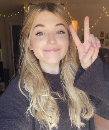 Full leaked Partyarlie private onlyfans photo