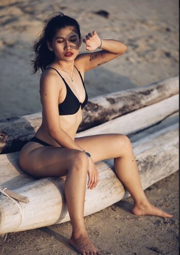 Full leaked Pathum manu private onlyfans photo