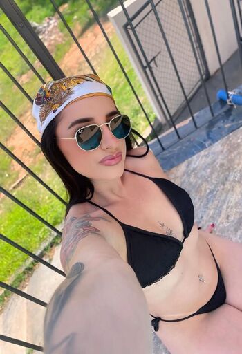 Full leaked Paty caroline private onlyfans photo