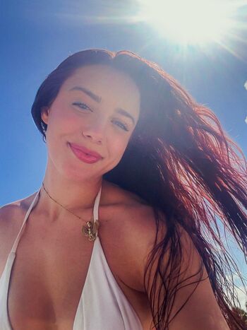 Full leaked Paula sanchiz paulattier private onlyfans photo