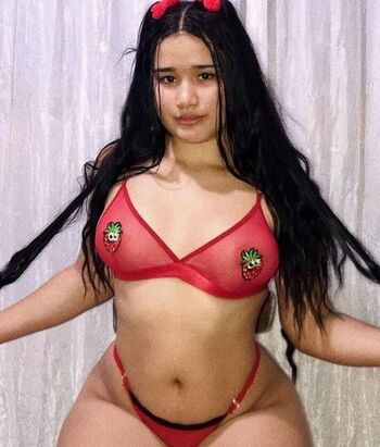 Full leaked Paula sarta private onlyfans photo