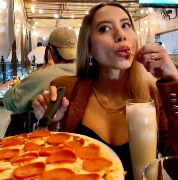 Full leaked Paulina tllez pauymau private onlyfans photo