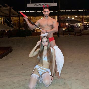 Full leaked Paulina tllez pauymau private onlyfans photo