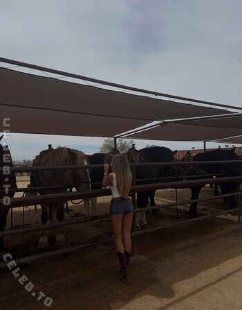 Full leaked Payton ramolla private onlyfans photo