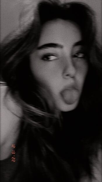 Full leaked Peach emily private onlyfans photo