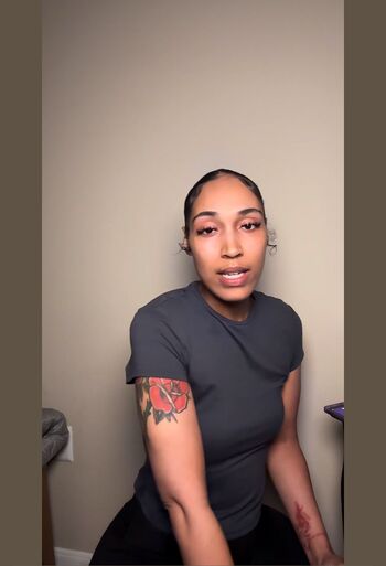 Full leaked Peachjuice private onlyfans photo