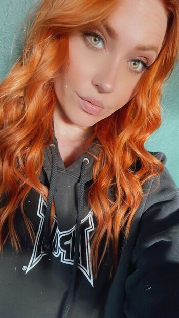 peachyredheadbabe_91