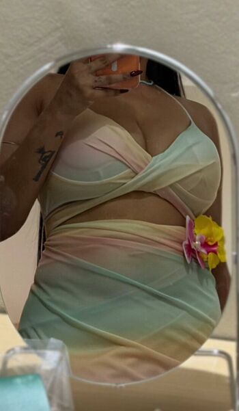 Full leaked Pearl ginothomas private onlyfans photo